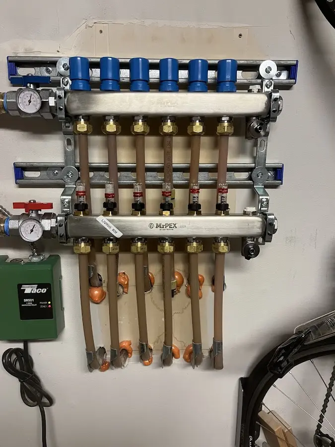 Plumber performing Gas Leak Detection at a residential property in Heber-Overgaard